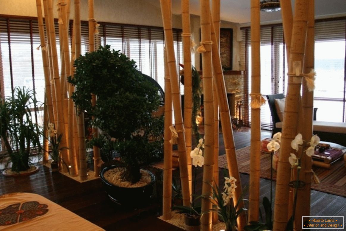 Перагародка з бамбука