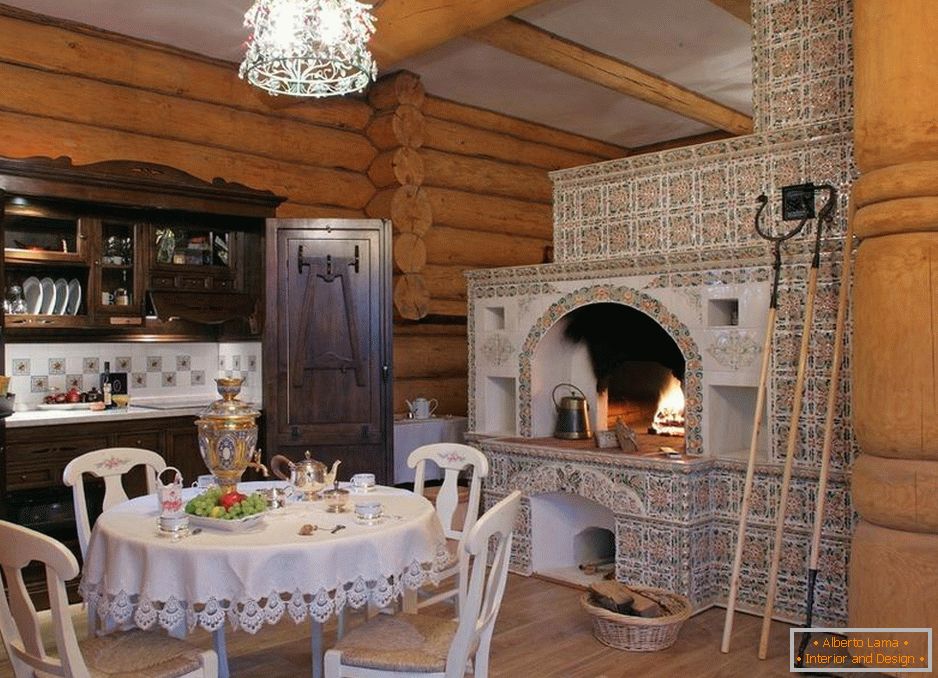 Руская печ на кухні прыватнага дома