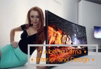 Выгнуты OLED-тэлевізар ад Samsung ужо ў продажы