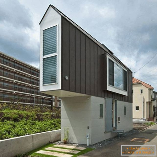 Дом дзіўнай формы ад Mizuishi Architects Atelier
