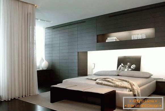Дызайн спальні ў сучасным стылі з чорнымі элементамі