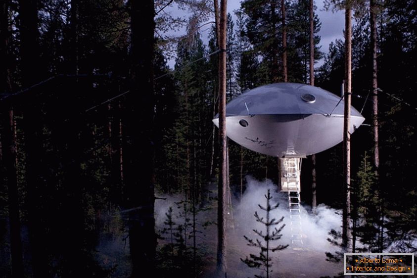 UFO Treehouse (Швецыя)
