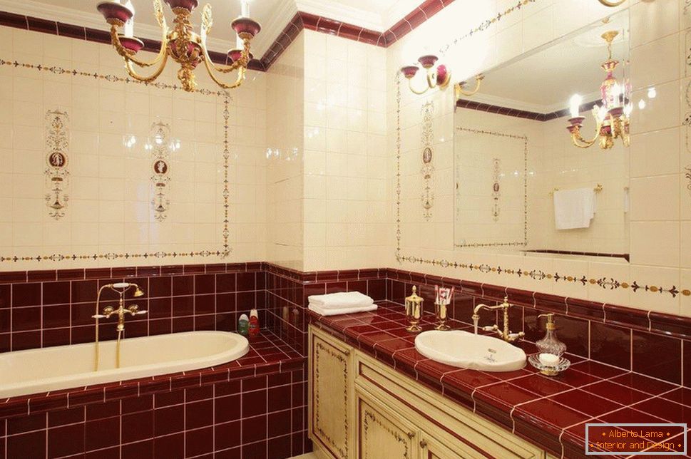 ванная комната в плитке бордового цвета