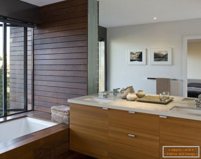 decoration-ideas-interior-adorable-ideas-in-decorating-ваннай-інтэр'ер-дызайн-with-cherry-wood-bath-vanity-and-under-mount-sink-with-chrome-faucet-also-rectangular-soaking-bathtub-in-parquet-floori