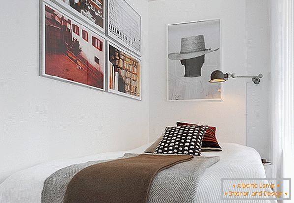 Спальня раскошных невялікіх апартаментаў у Швецыі