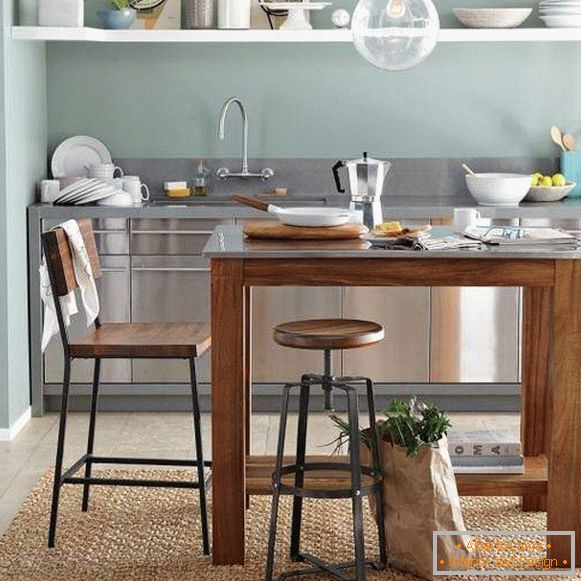 Масіўны кухонны стол востраў з дрэва